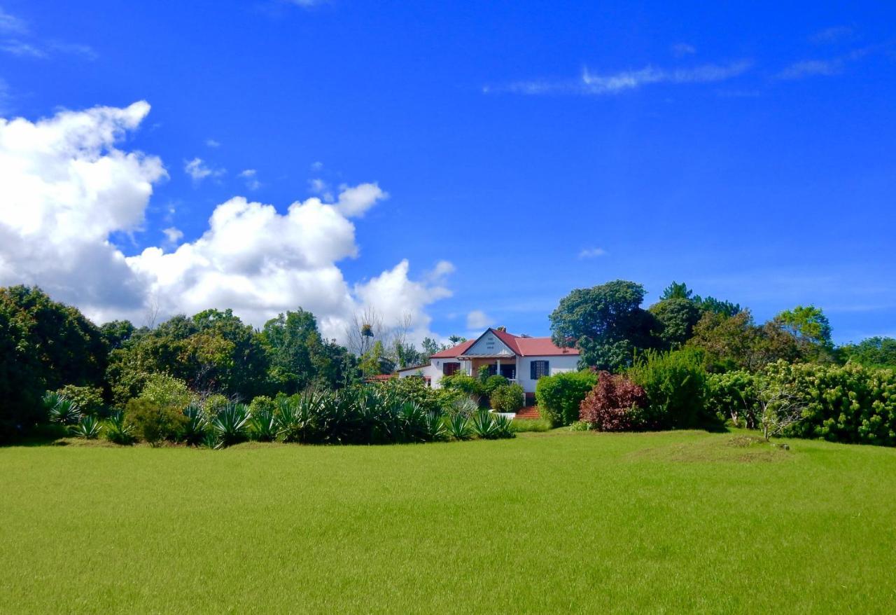 The Litchi Tree Amber Mountain Boutique Hotel Ambohitra ภายนอก รูปภาพ